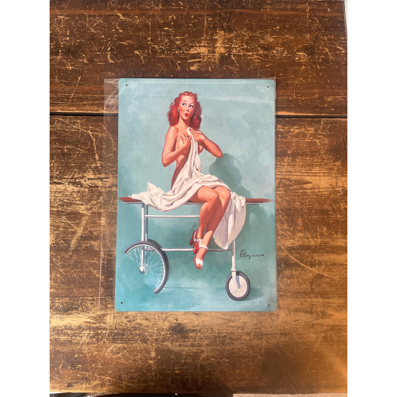 People Wall Decor on Metal, 20cm H x 15cm W