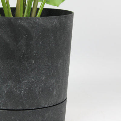 Suvanna Pot Planter Concrete Effect Recycled Plastic Outdoor Planter