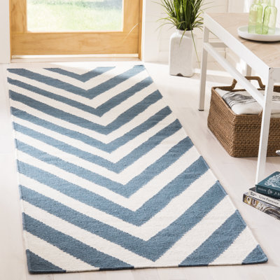 Dhurries Hand Woven Flat Weave Wool/Cotton Chevron Rug in Blue/Ivory