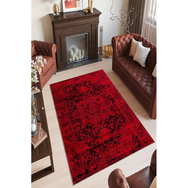 Tapis rectangulaire rouge en polyester tressé à la machine Petronia, Rectangle 2 pi 7 po x 3 pi 11 po