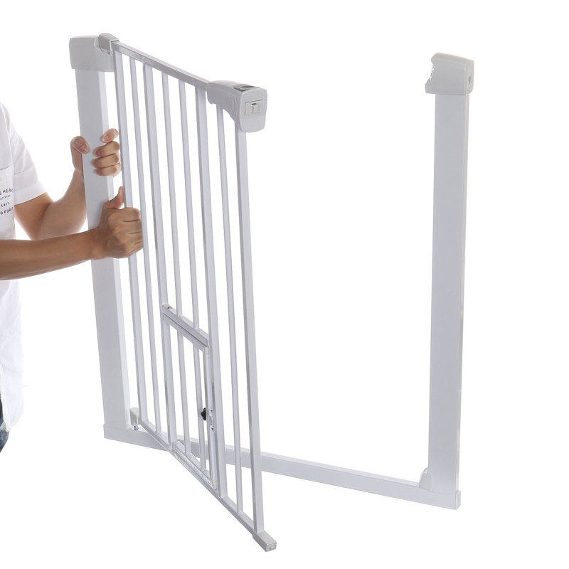 Barrière de sécurité 30 po de hauteur à fermeture automatique avec porte pour animaux, Blanc