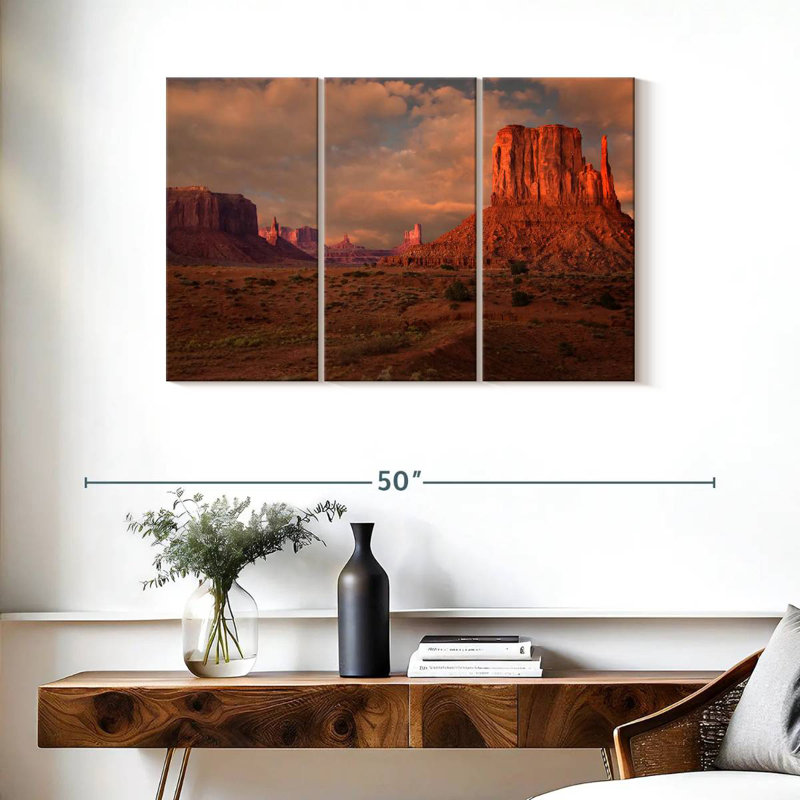 Alvord Monument Valley Butte, H 24 po x l 38 po
