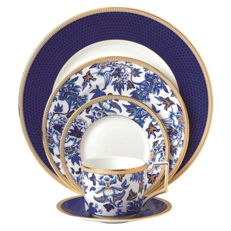 Wedgwood Hibiscus 5 Piece Place Setting