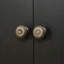 Crédence 4 portes avec pieds arqués en bois et fermoirs bronze-412964466