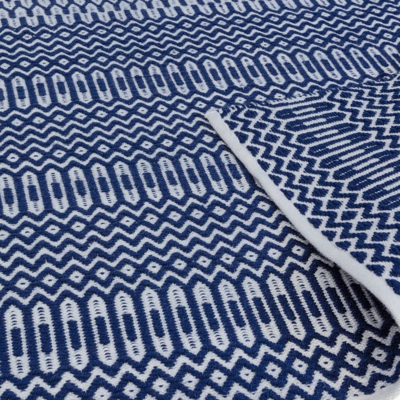 Everts Geometric Recycled P.E.T Hand Knotted Indoor / Outdoor Area Rug, Rectangle 120 x 170cm