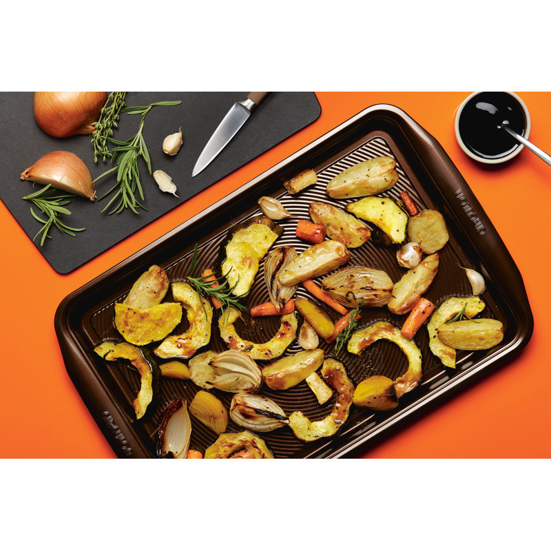 Circulon Bakeware Nonstick Cookie Pan / Cookie Sheet, Silver, 17" H x 11" W