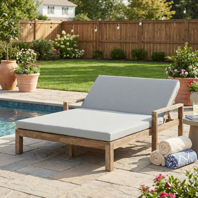 Farmhouse-Styled Acacia Wood Outdoor Sunbed, Patio Daybed Double Chaise Lounge Chairs Seating 2 People for Poolside, Garden and Backyard