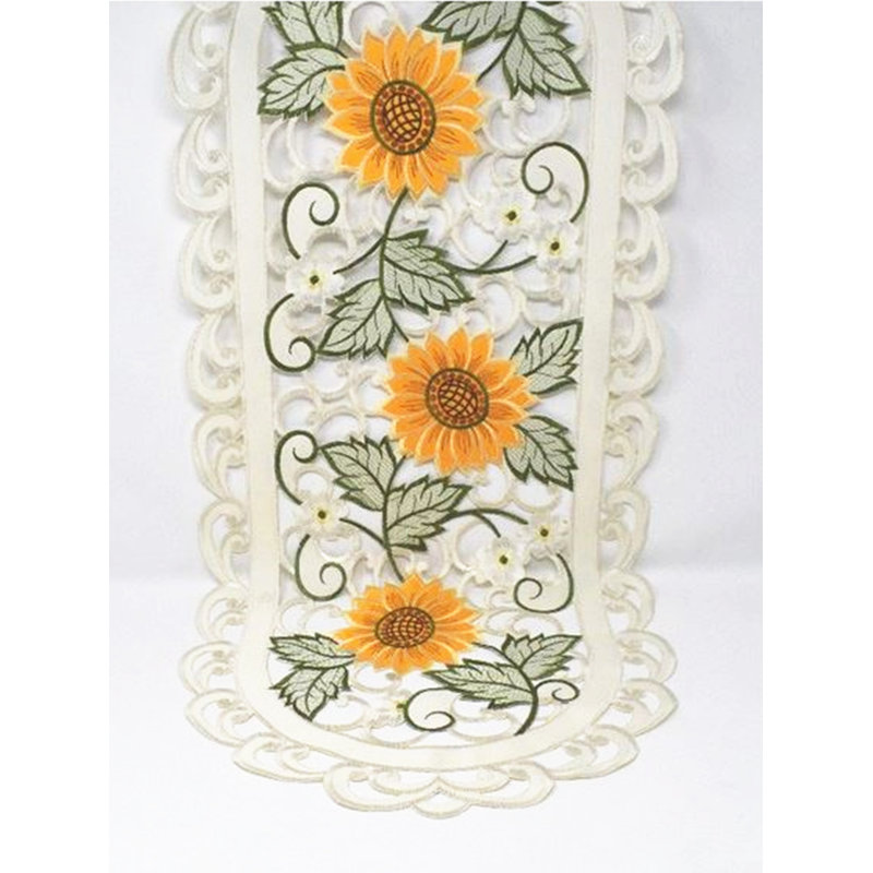 Chemin de table ovale floral bastioni, L 72 po x l 16 po