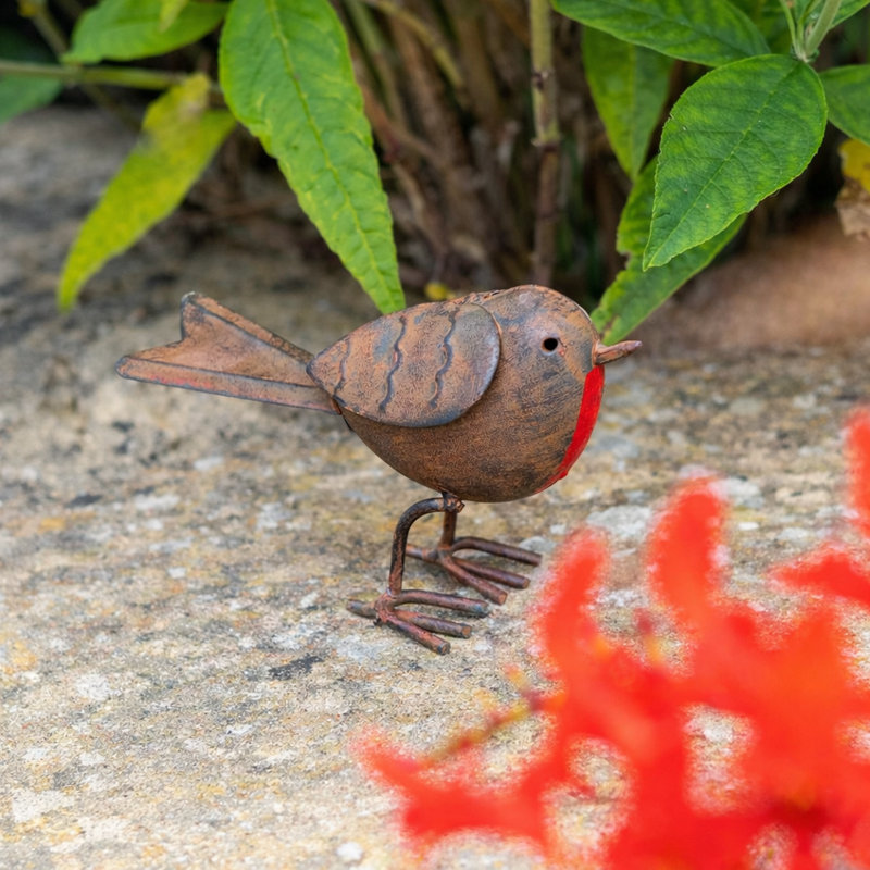 Rustic Metal Robin Garden Ornament