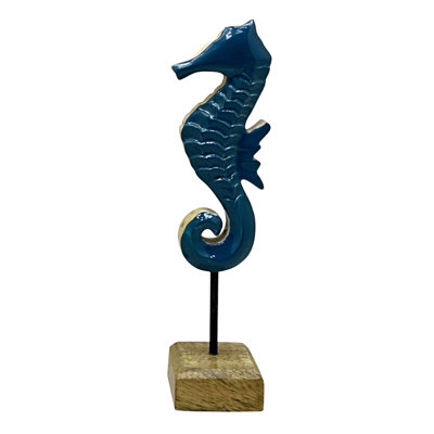 Saskia Figurines & Sculptures