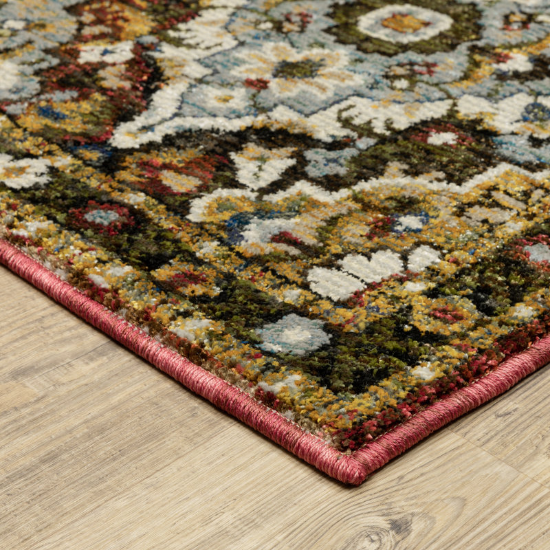 Kysia Oriental Indoor Rug, Rectangle 1'10" x 3'2"