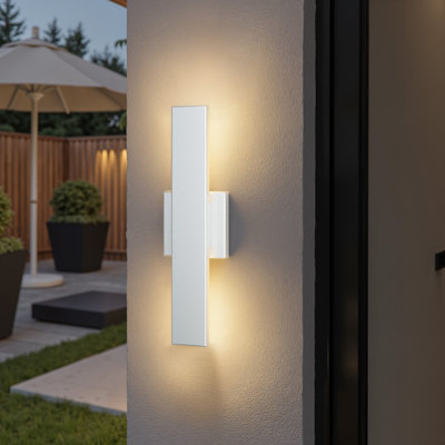Integrated LED Outdoor 360-Degree Rotatable Dimmable Armed Sconce