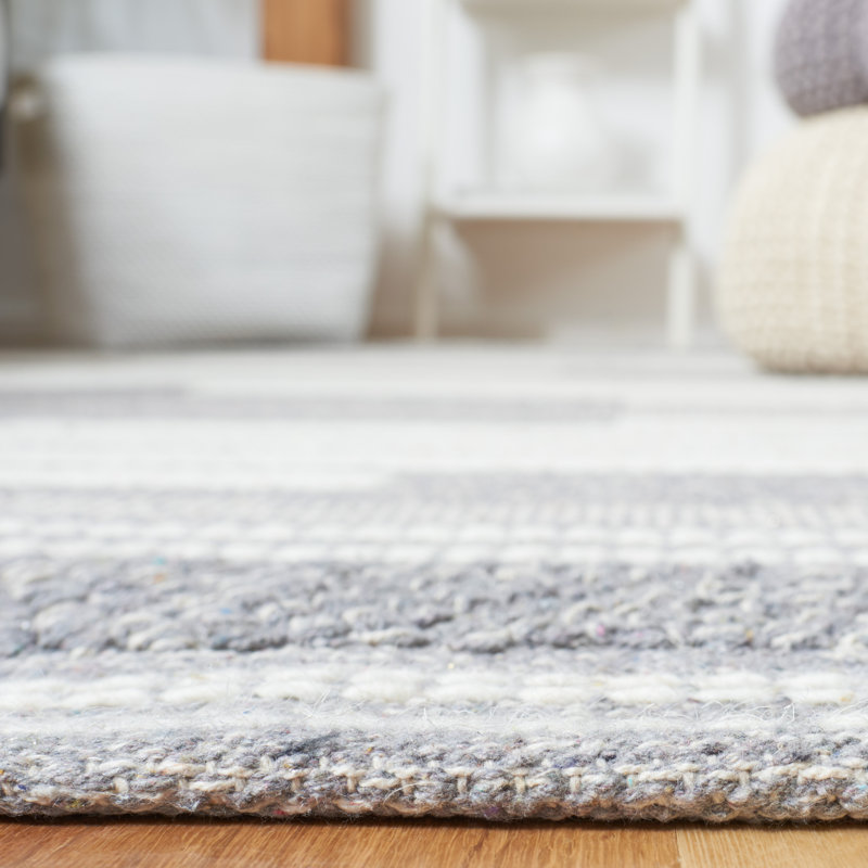 Buth Hand Woven Cotton/Wool Striped Rug in Ivory/Gray, Rectangle 3' x 5'