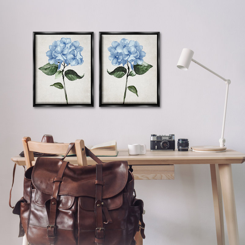 Ensemble de 2 toiles flottantes Blue Hydrangea Stems, par Val Rhodes, Cadre flottant noir de jais, H 21 po x l 17 po