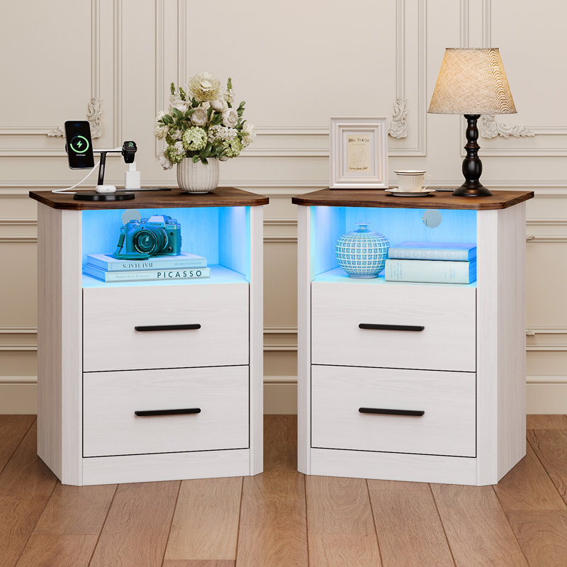 Table de chevet avec station de charge et bande lumineuse, table de chevet de 51 cm de large avec tiroirs pour chambre à coucher, table d'appoint et table de bout de lit avec compartiment ouvert - Poignée facile à tirer (ensemble de 2)