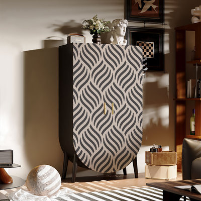 Garde-robe de rangement pour la maison française rétro