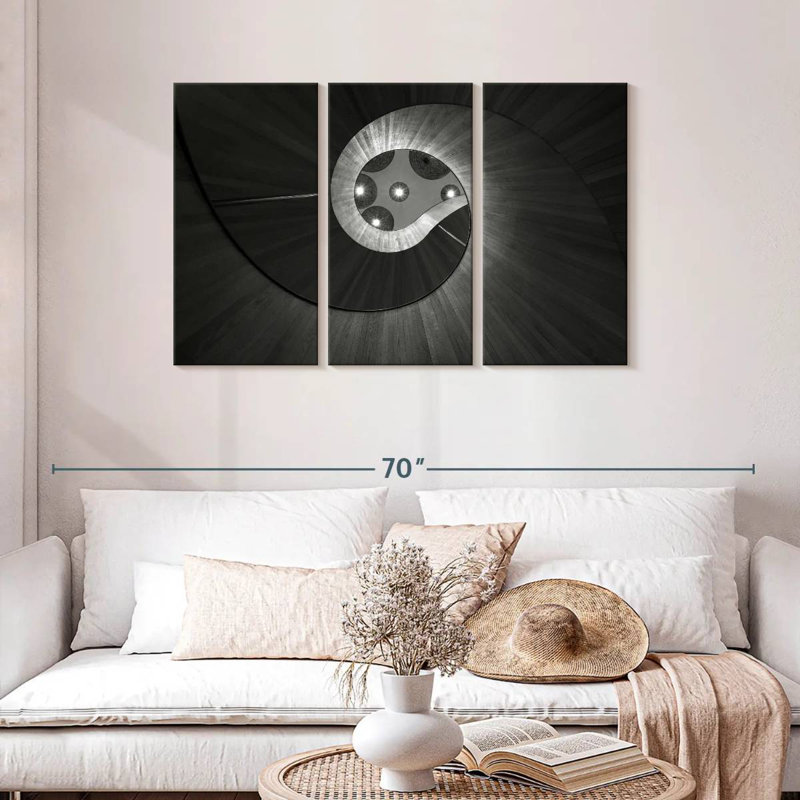Lilie Infinity Stairs, 28" H x 45" W