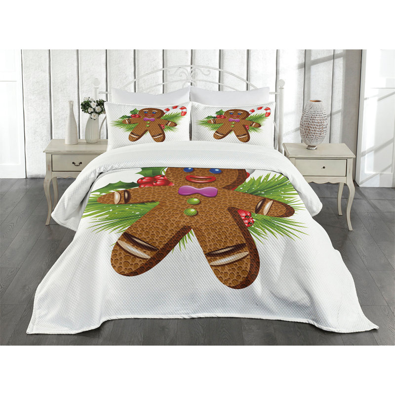 White Quilted Queen Bedspread Set with Gingerbread Man Design