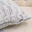 Housses de coussin en fausse fourrure-126135139-126135134