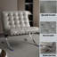 Fauteuil d'appoint moderne capitonné en cuir synthétique gris avec structure en acier inoxydable-1796561064