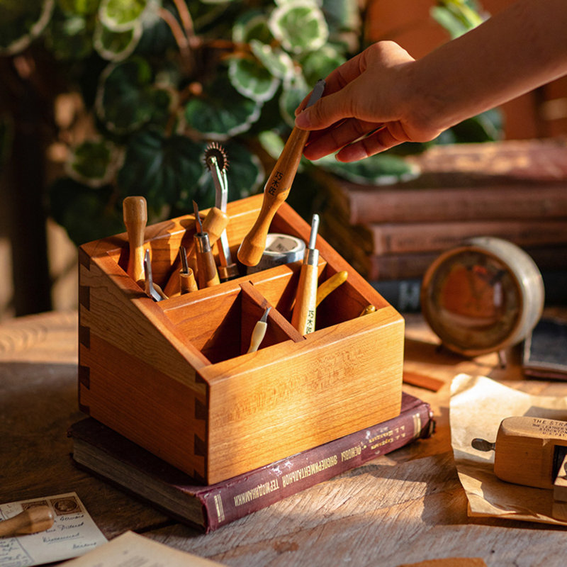 Porte-stylo en bois Aubreeann, Frêne