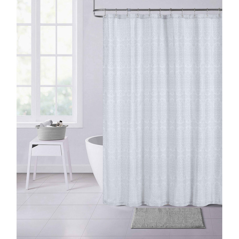 Reinaldo Geometric Shower Curtain, Silver