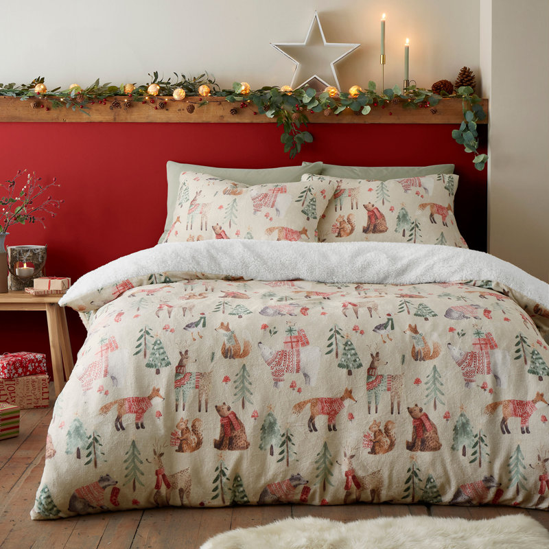 Christmas Woodland Animals Polyester Animal Print Duvet Cover Set with Pillowcases Included