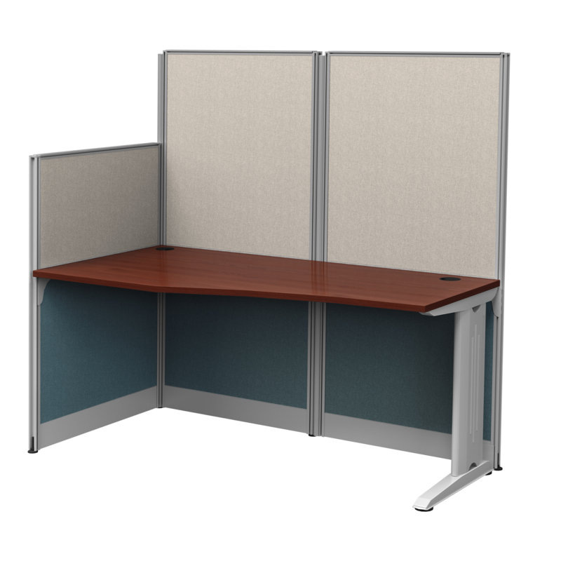 Poste de travail droit avec panneau Regency cerise Hansen 65 po x P 33 po Regency, Hansen Cherry
