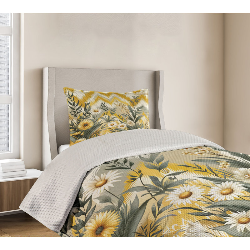 Polyester Floral Coverlet, Twin Coverlet + 1 Standard Shams