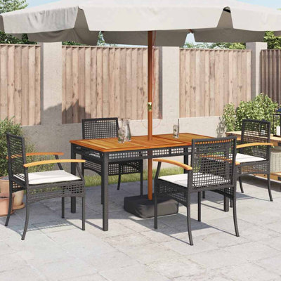 Patio Dining