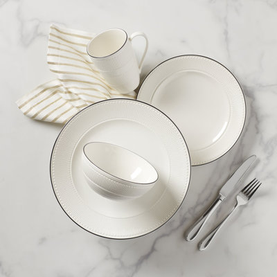 York Avenue Piece Stoneware Dinnerware Set