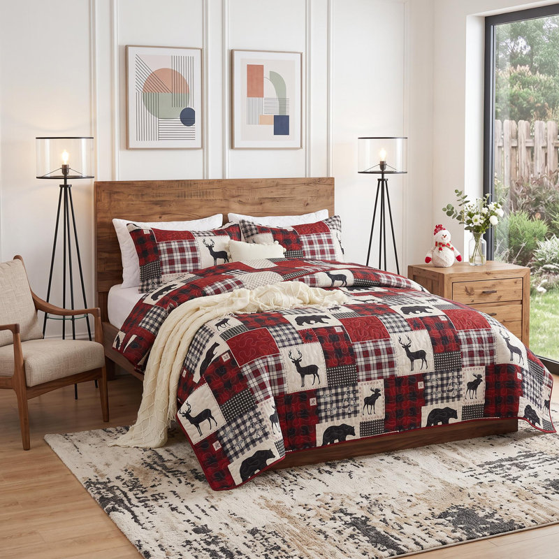 Reversible Christmas Quilt Set with Buffalo Plaid, Snowman and Snowflake Print, Lightweight Cotton-Touch Polyester Bedding