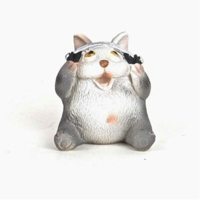 Chat en polyrésine avec casque d'écoute