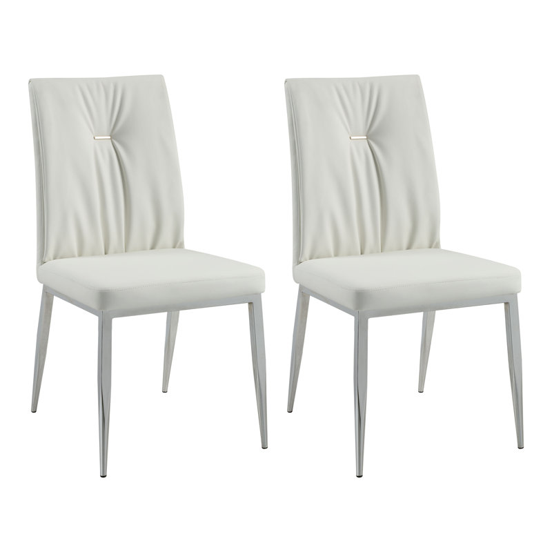 Chaise d'appoint rembourrée beige et chrome Antwaun