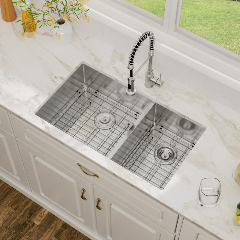 Évier de cuisine à double cuve encastrable en acier inoxydable 33/40 de calibre 16 L 33 po avec accessoires