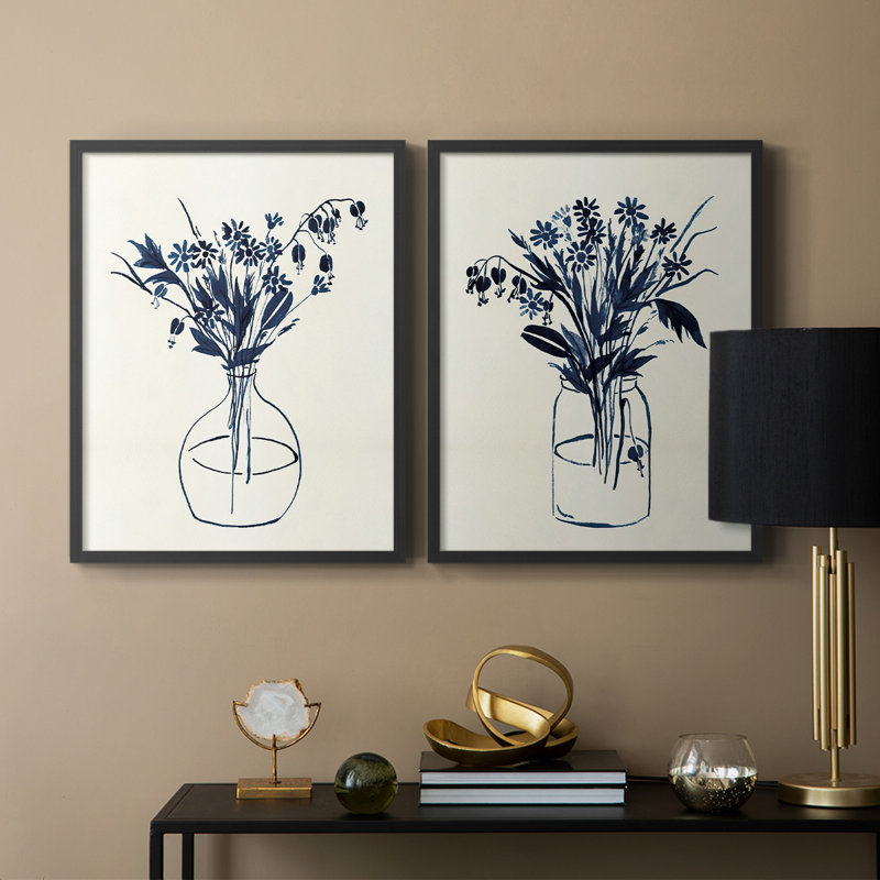Vase floral indigo I - impression encadrée de qualité supérieure - prêt à être accroché - aucun clou requis - aucun clou requis
