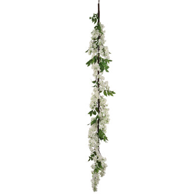 5' Tall Perfectly Garland