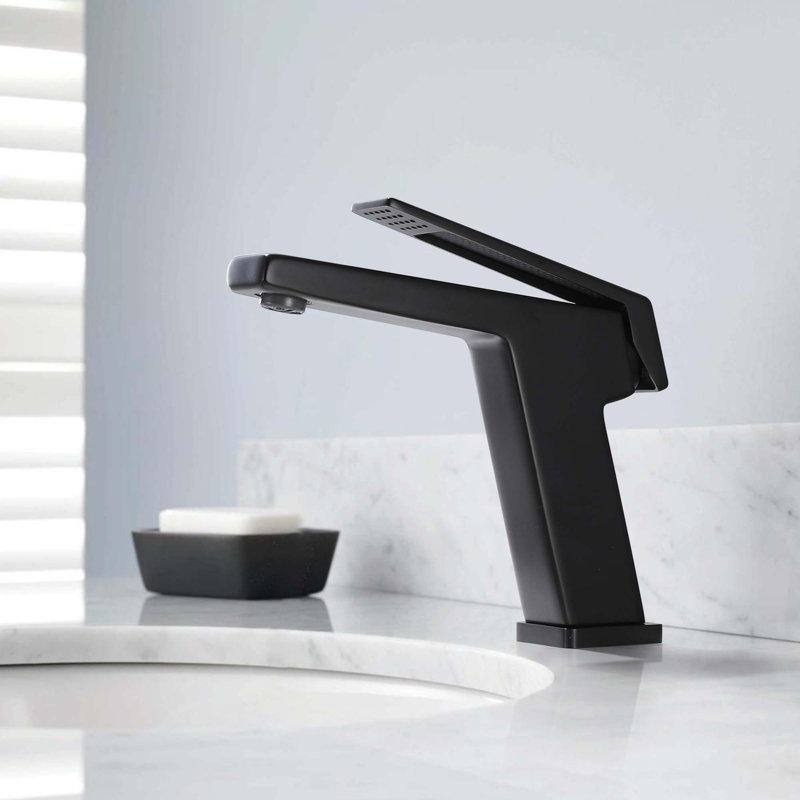Single-Hole Single-handle Bathroom Faucet, Matte Black