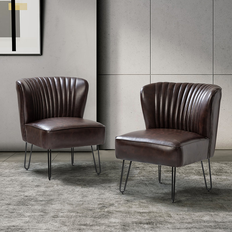 Chaise d'appoint capitonnée en similicuir de 26 po avec base en métal Euclid, Similicuir brun