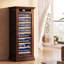 Armoire à vin autoportante, refroidisseur à vin élégant avec porte en verre résistante aux rayons UV, éclairage DEL et support de rangement-125836040