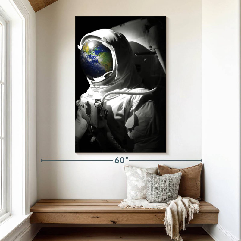 Astronaute Oberle, H 51 po x l 34 po