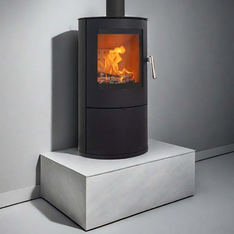Foyer elliptique cylindrique en métal pour le chauffage