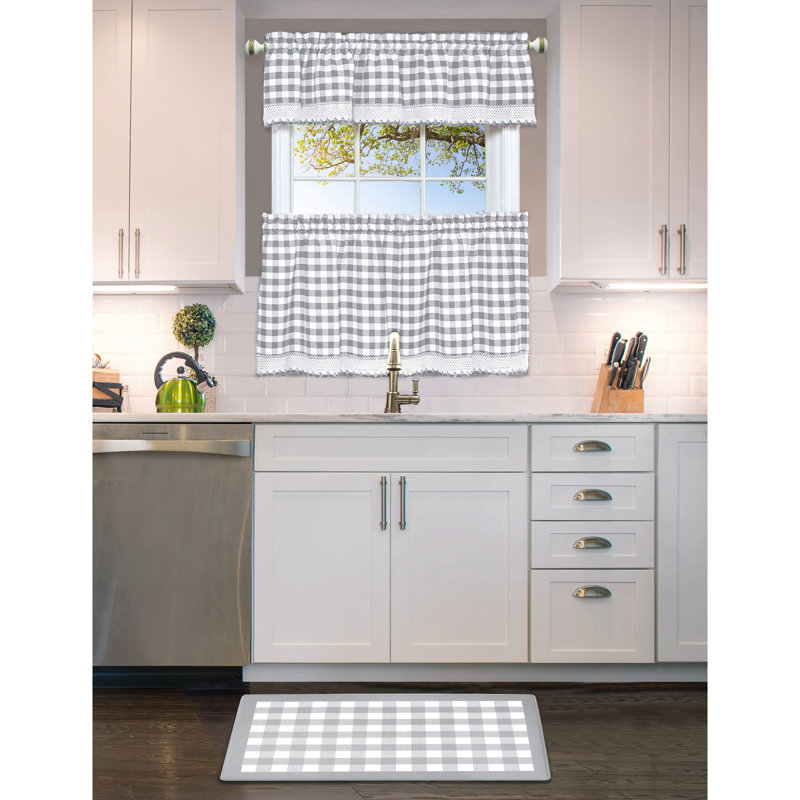 Buffalo Farmhouse / Country Gingham Water Resistant Anti-Fatigue Non-Skid Kitchen Mat, Light Gray