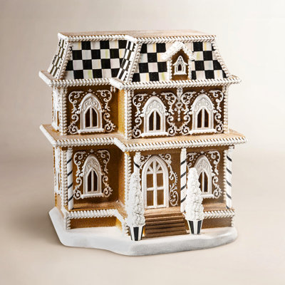 Lighted Gingerbread House