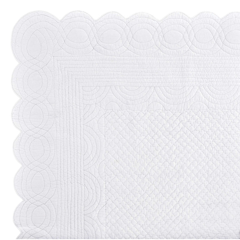 Power Shake Scallop White Quilt, Twin/Twin XL Quilt