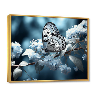 «Reg Blue Butterfly Haven II» sur toile
