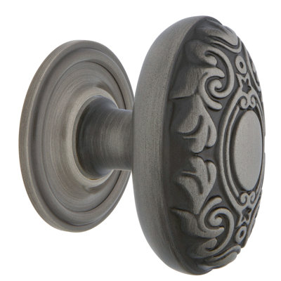 Victorian 1 3/4" Length Oval Knob