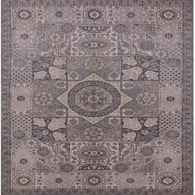 Tapis oriental gris
