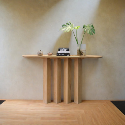 Console Modern Minimalist