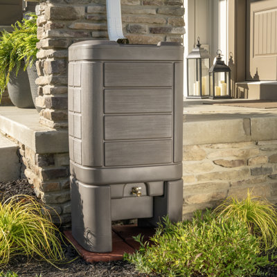 Step2 Lakewood Rain Barrel and Stand